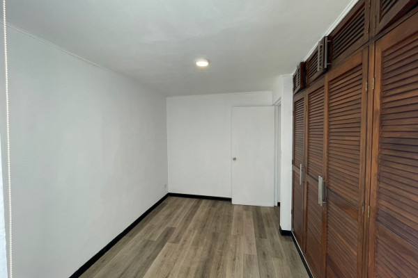 Alquiler de apartamento en La Uruca. Independiente.