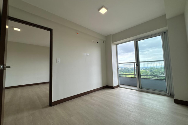 Se alquila apartamento moderno en La Uruca.
