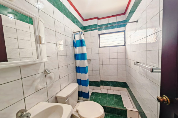 Alquiler de apartamento En Rohrmoser. Amoblado.