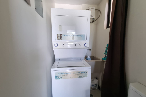 Alquiler de apartamento en Heredia, Cariari. Amoblado.