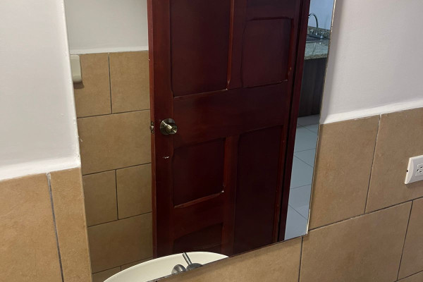 Alquiler de apartamento en Sabana Sur.
