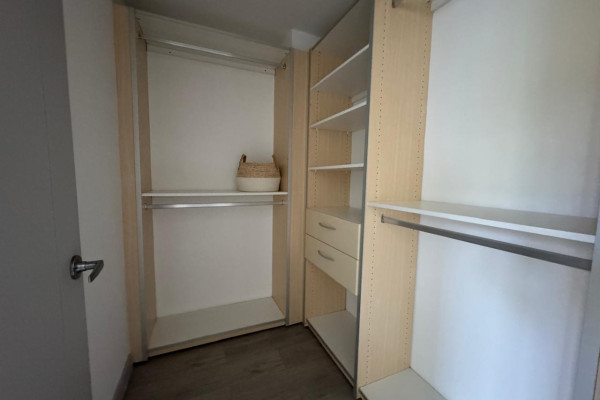 Alquiler de apartamentos en Escazú. Cerca de Multiplaza.