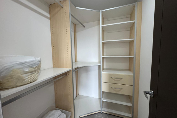 Alquiler de apartamentos en Escazú. Cerca de Multiplaza.