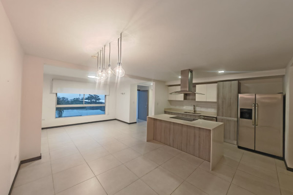 Alquiler de apartamento en Escazú.