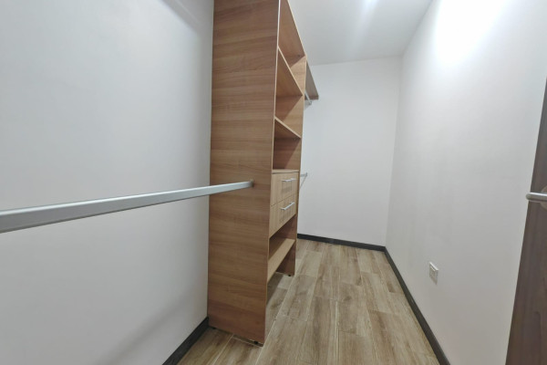 Alquiler de apartamento en Escazú.