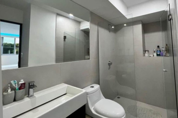 Se alquila apartamento en San Pablo de Heredia. Amoblado.