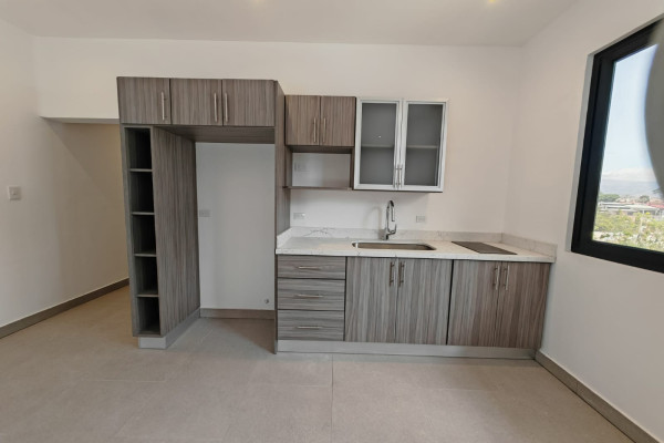 SE ALQUILA APARTAMENTO A ESTRENAR EN ESCAZÚ – Bello Horizonte.