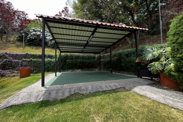 Se  Alquila Apartamento en  Rohrmoser.