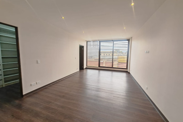 Se alquila casa independiente en Escazú, Trejos Montealegre.