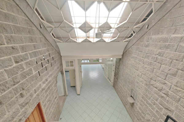 Se vende casa independiente en La Uruca.-19