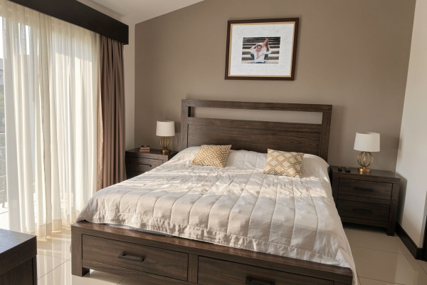 Se alquila casa en Ciudad Colón – Condominio Alta Vista.-9