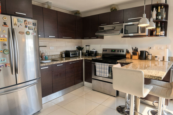 Se alquila casa en Ciudad Colón – Condominio Alta Vista.-8