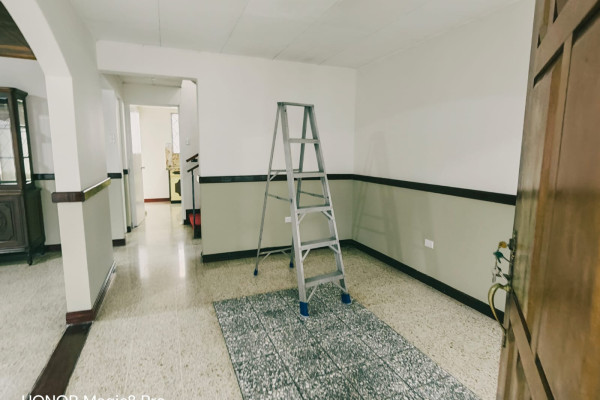 Se alquila casa en Sabana, Por canal 7.-7