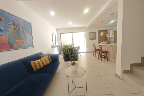 Se vende casa en Escazú Urbano. Oportunidad!-8