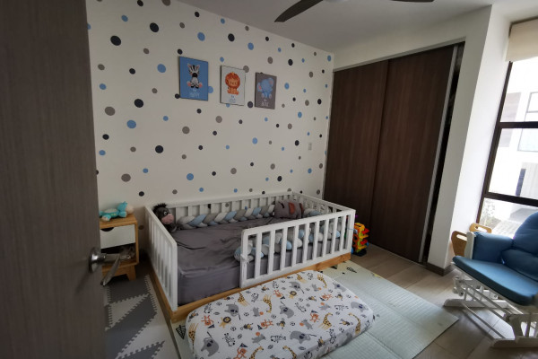 Se vende casa en Escazú Urbano. Oportunidad!-4