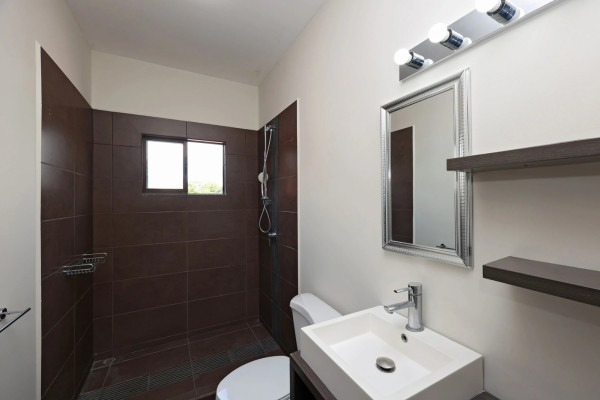 🏡✨ Hermosa Casa en Alquiler en Condominio en Piedades de Santa Ana ✨🏡-15
