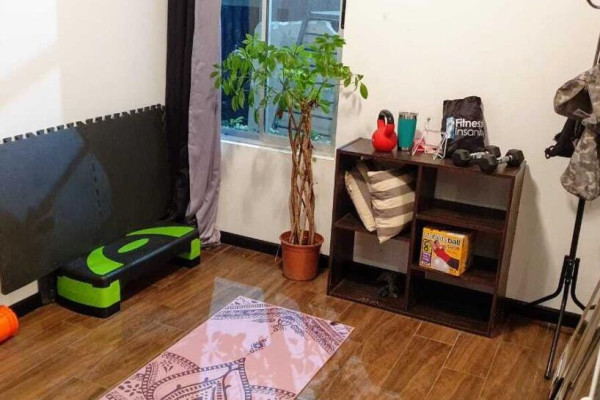 Se alquila apartamento en Rohrmoser, cerca de la Embajada Americana.