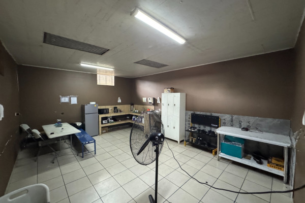 Alquiler Bodega Industrial en La Uruca | 1,913 m².-14