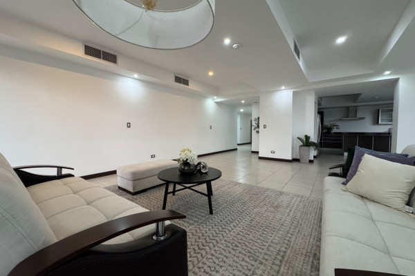 Alquiler Apartamento en Los Laureles Escazú.-1