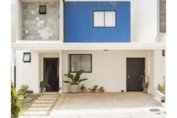 Se vende casa en Santa Cecilia, Heredia 🩵 OPORTUNIDAD. REBAJADA.-2
