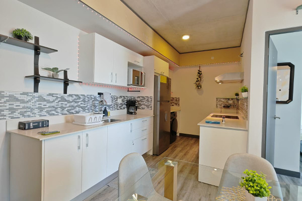 Apartamento Amoblado en Alquiler – Sabana-13