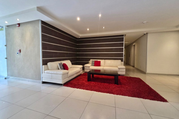 Se alquila  apartamento en Santa Ana.-22