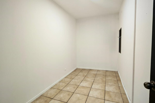 Apartamento en alquiler en Nunciatura, Rohrmoser.