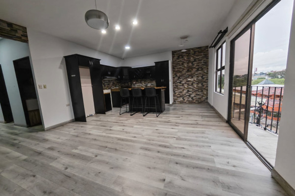 Apartamento en alquiler en Nunciatura, Rohrmoser.