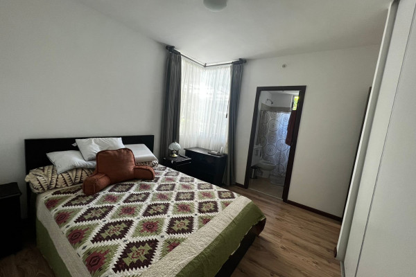 Se alquila apartamento en Bambú San Sebastián con muebles.-4