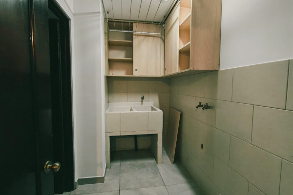 Casa en Venta en Guachipelín, Escazú.-16
