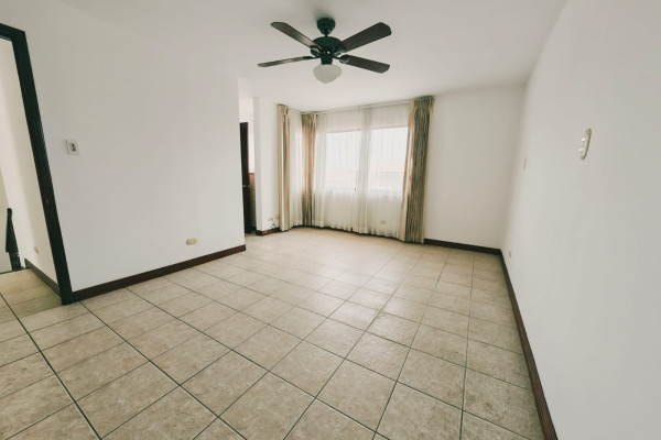 Casa en Venta en Guachipelín, Escazú.-24