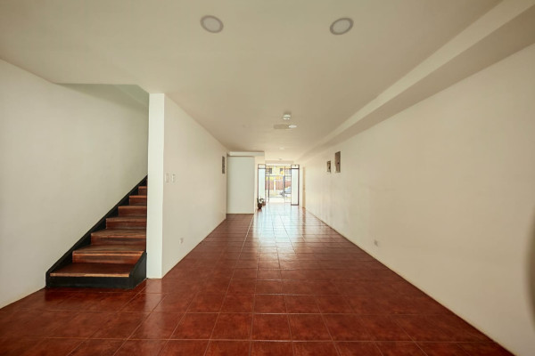 Apartamento en alquiler en La Uruca con servicios incluidos.-4
