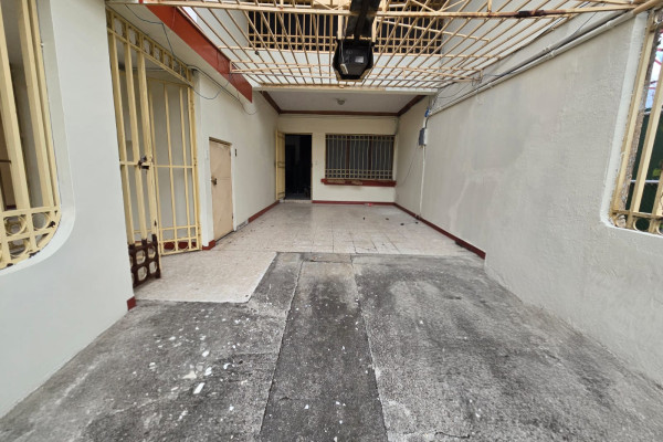 Apartamento en alquiler en Sabana Sur.