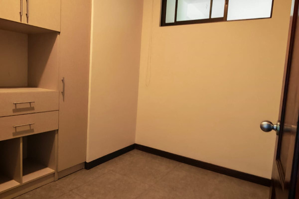 ¡Apartamento en alquiler en La Uruca Cerca del Hospital del Trauma  con servicios incluidos!