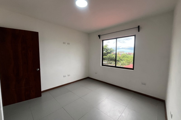 Alquiler de Apartamento en La Uruca – Cerca del Hospital del Trauma.