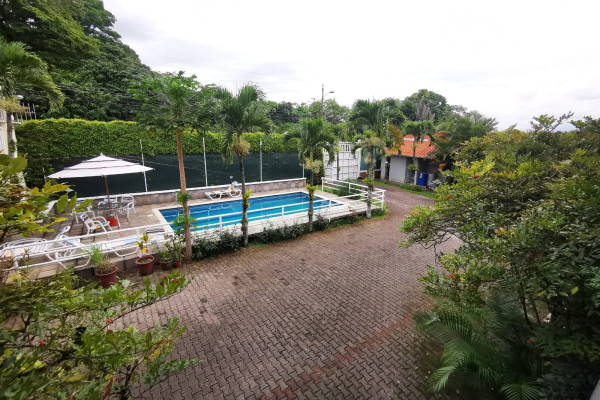 alquiler de apartamento amueblado en Rohrmoser con piscina (Ref. 1217)