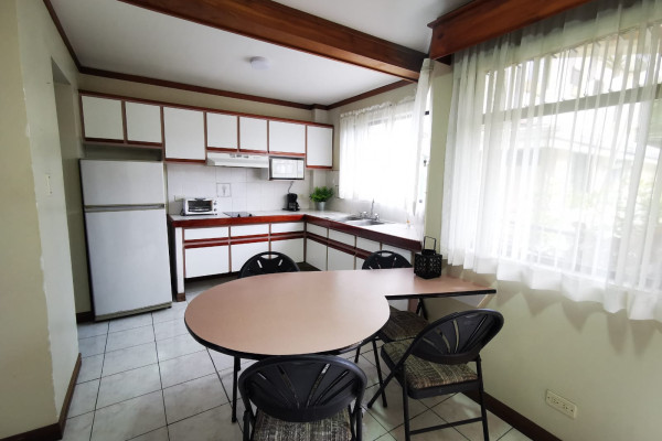 alquiler de apartamento amueblado en Rohrmoser con piscina (Ref. 1217)