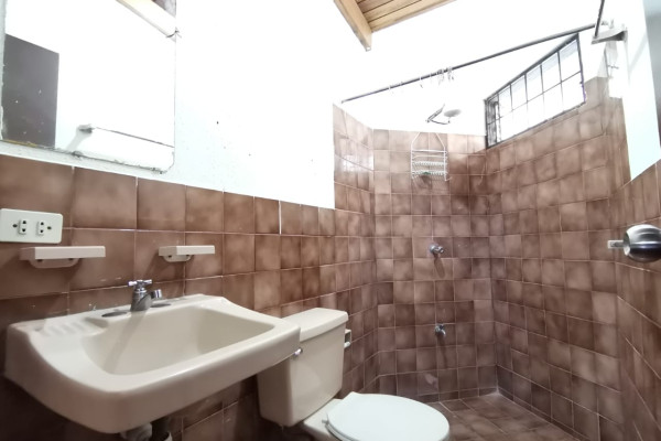 Se Alquila Apartamento Tipo Town House En La Uruca (Ref. 4783)-4