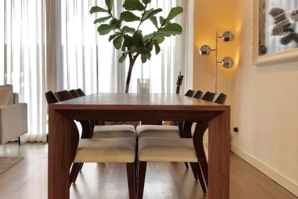 Se vende lindo apartamento en Escazú Village. (Ref. 4287)