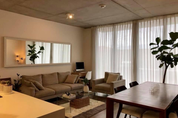 Se vende lindo apartamento en Escazú Village. (Ref. 4287)