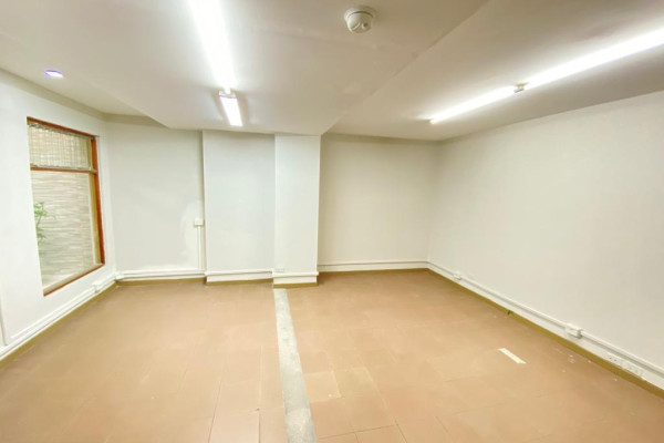 Se Vende Edificio Comercial cerca del Parque La Sabana. (Ref. 4292)