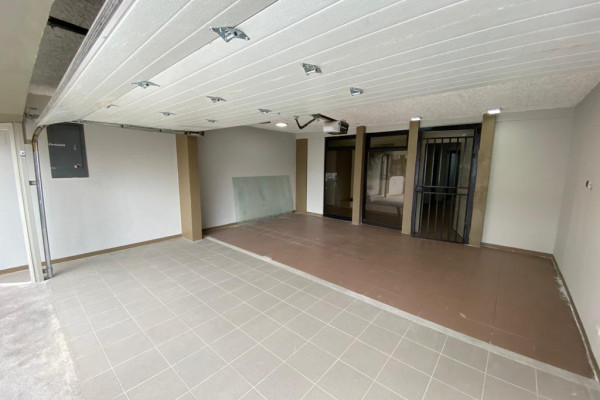 Se Vende Edificio Comercial cerca del Parque La Sabana. (Ref. 4292)