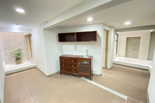 Se Vende Edificio Comercial cerca del Parque La Sabana. (Ref. 4292)