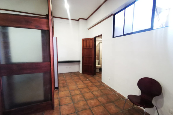 Se alquila apartamento amueblado en Rohrmoser. (Ref. 4309)