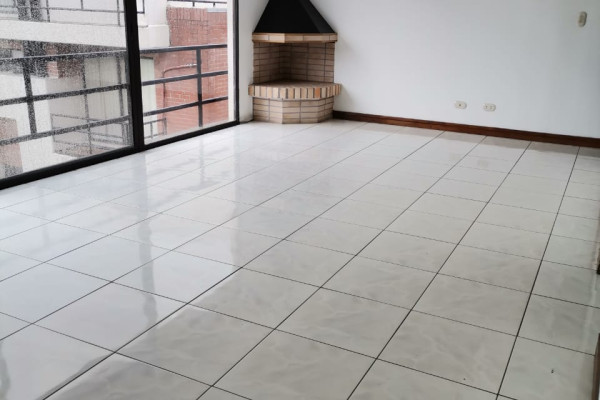 Se vende apartamento en condómino Santa Fe, Escazú
