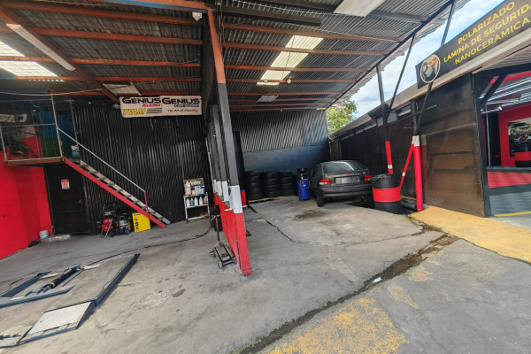 #125 Venta de local comercial en San Francisco de Heredia.