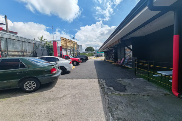#125 Venta de local comercial en San Francisco de Heredia.
